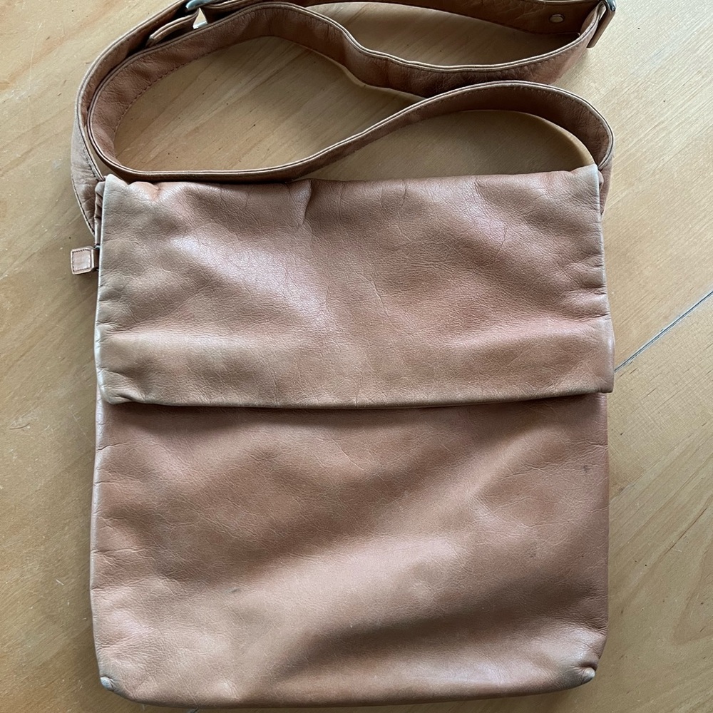 Leather brown/honey crossbody bag